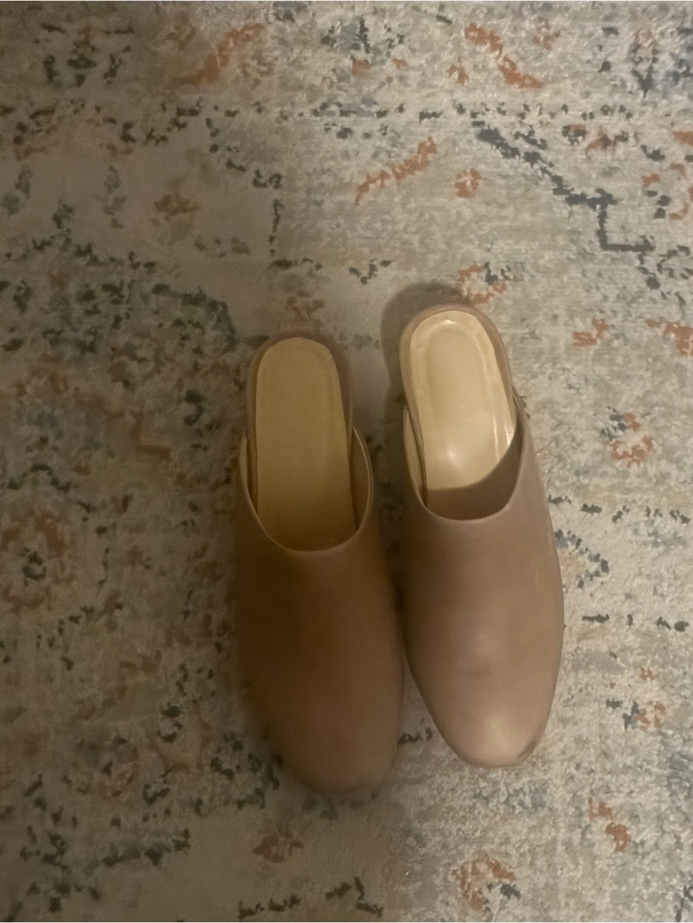 Nisolo Beige/Tan Leather Slip-On Mules